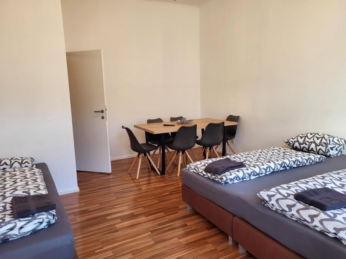 Apartment Schweglerstrasse - Near Stadthalle Wien Eksteriør billede